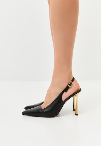 CESARE GASPARI Slingpumps in Zwart