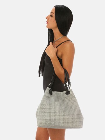CHICCA BORSE Handbag in Grey: front