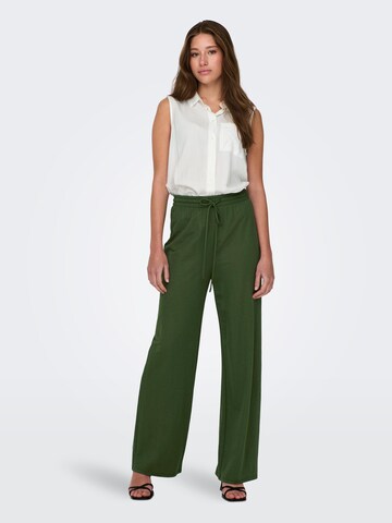 Wide leg Pantaloni 'Jany' di ONLY in verde