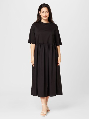 Selected Femme Curve Dress 'SAGA' in Black: front
