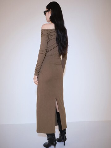 MANGO Kleid 'BASILI' in Braun