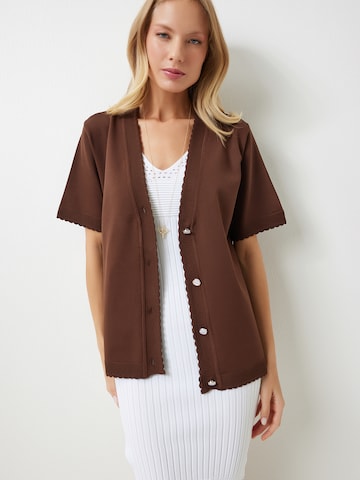 Happiness İstanbul Kardigán - barna: elől