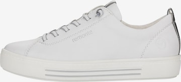REMONTE Låg sneaker i vit