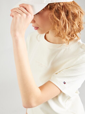 TOMMY HILFIGER T-Shirt in Beige