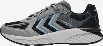 Chaussure de sport 'Reach Lx 3000' Hummel en gris : devant