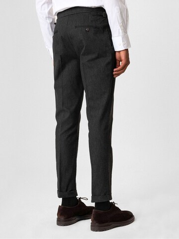 Antioch Regular Pleat-front trousers 'Nikolaus' in Black