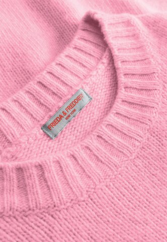 Frieda & Freddies NY Pullover in Pink