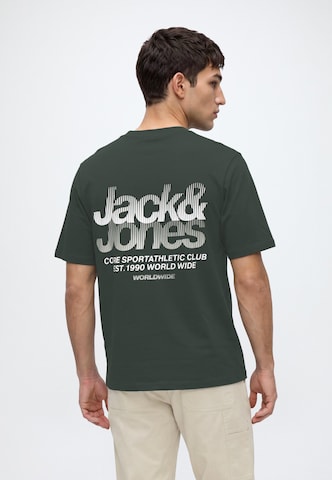 JACK & JONES Μπλουζάκι 'JCOECHO' σε πράσινο: μπροστά
