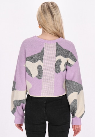 IZIA - Pullover em roxo