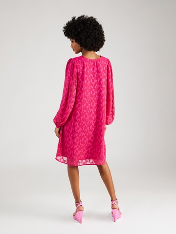 b.young Φόρεμα 'IJUNA' σε ροζ