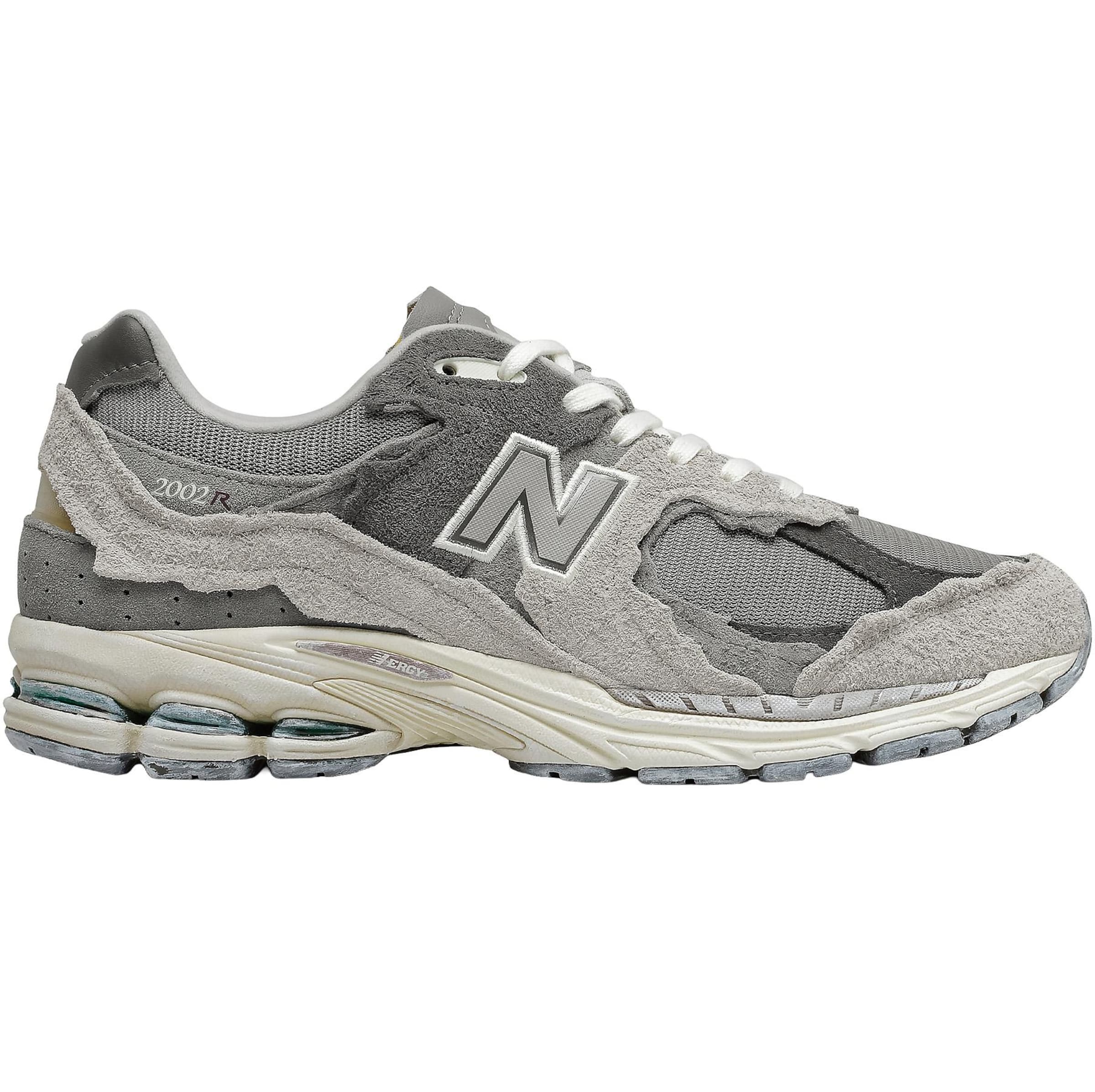 new balance Sneaker in Grau
