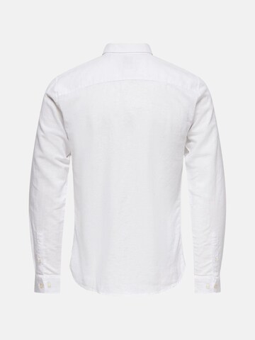 Only & Sons Úzky strih Košeľa 'ONLY & SONS ONSCAIDEN LIFE LS SOLID LINEN BLEND NOOS CAMICIA' - Biela