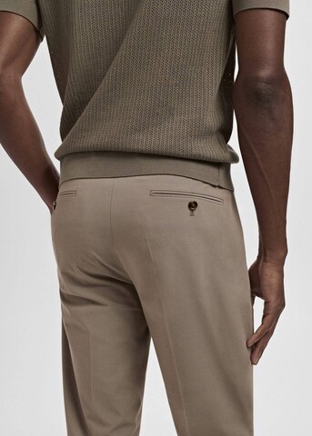 MANGO MAN Regular Pleated Pants in Grey
