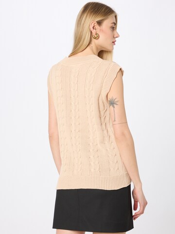 Daisy Street Sweater in Beige