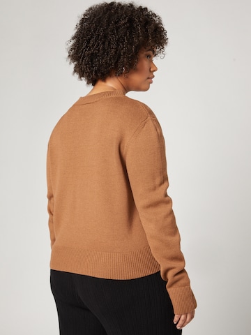 A LOT LESS Sweater 'Blakely' in Brown