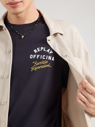 Tricou de la REPLAY pe gri