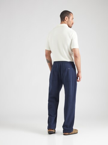 Abercrombie & Fitch Baggy Byxa i blå