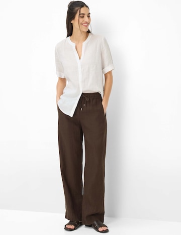 BRAX Loose fit Trousers in Brown: front