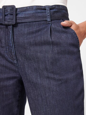 MADELEINE Tapered Jeans in Blauw