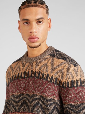 Abercrombie & Fitch Sweater in Brown