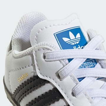 ADIDAS ORIGINALS - Sapatilhas 'Samba' em branco
