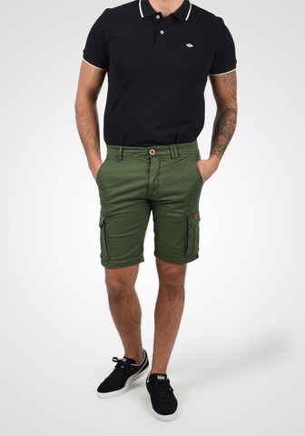 BLEND Regular Cargoshorts in Grün: predná strana