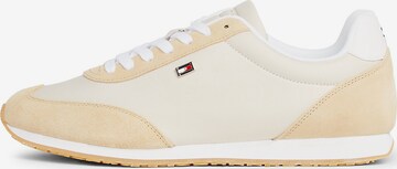TOMMY HILFIGER Sneakers 'Heritage' in Beige: front