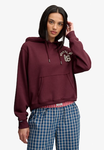 Sweat-shirt 'Athletic Essential' Superdry & Co en rouge : devant