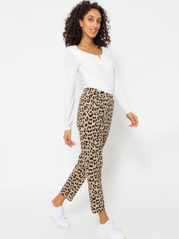 SASSYCLASSY Regular Chinohose in Schwarz