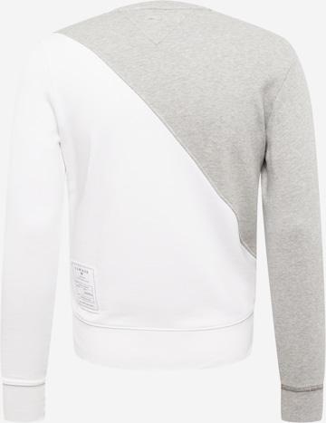 Sweat-shirt Tommy Jeans en gris