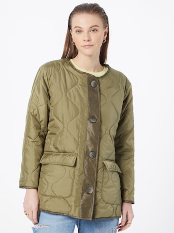 Trendyol Between-Season Jacket in Green: front