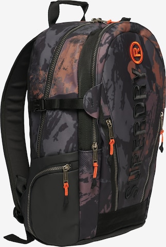 Superdry & Co Rucksack in Schwarz: Vorderseite