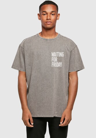 Mister Tee Shirt 'Waiting For Friday' in Grey: front