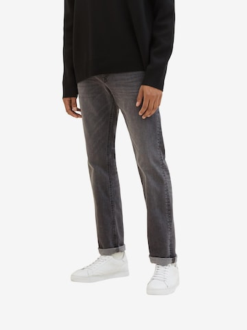 pilka TOM TAILOR Standartinis Džinsai 'Marvin': priekis