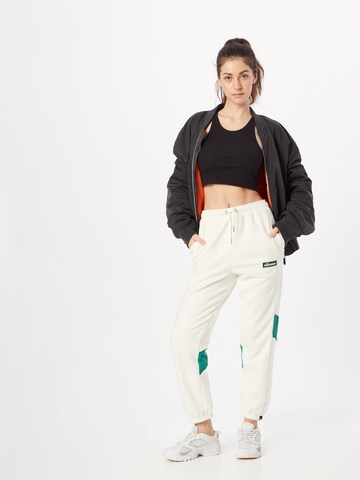 ELLESSE Tapered Broek 'Joinne' in Wit