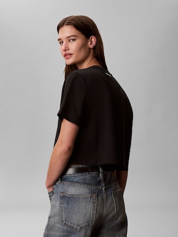 T-shirt 'Boxy' Calvin Klein Jeans en noir
