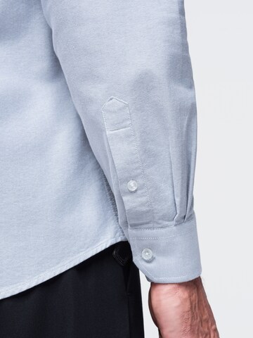 Ombre - Ajuste regular Camisa en azul