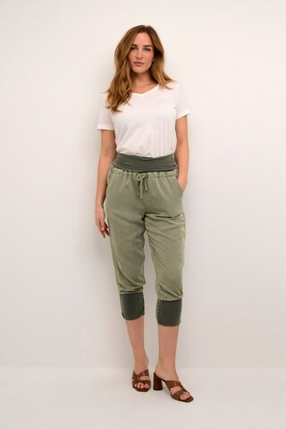 Cream Tapered Pants in Green