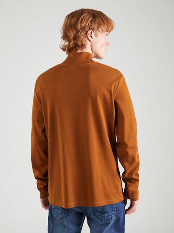BLEND - Camiseta en marrón