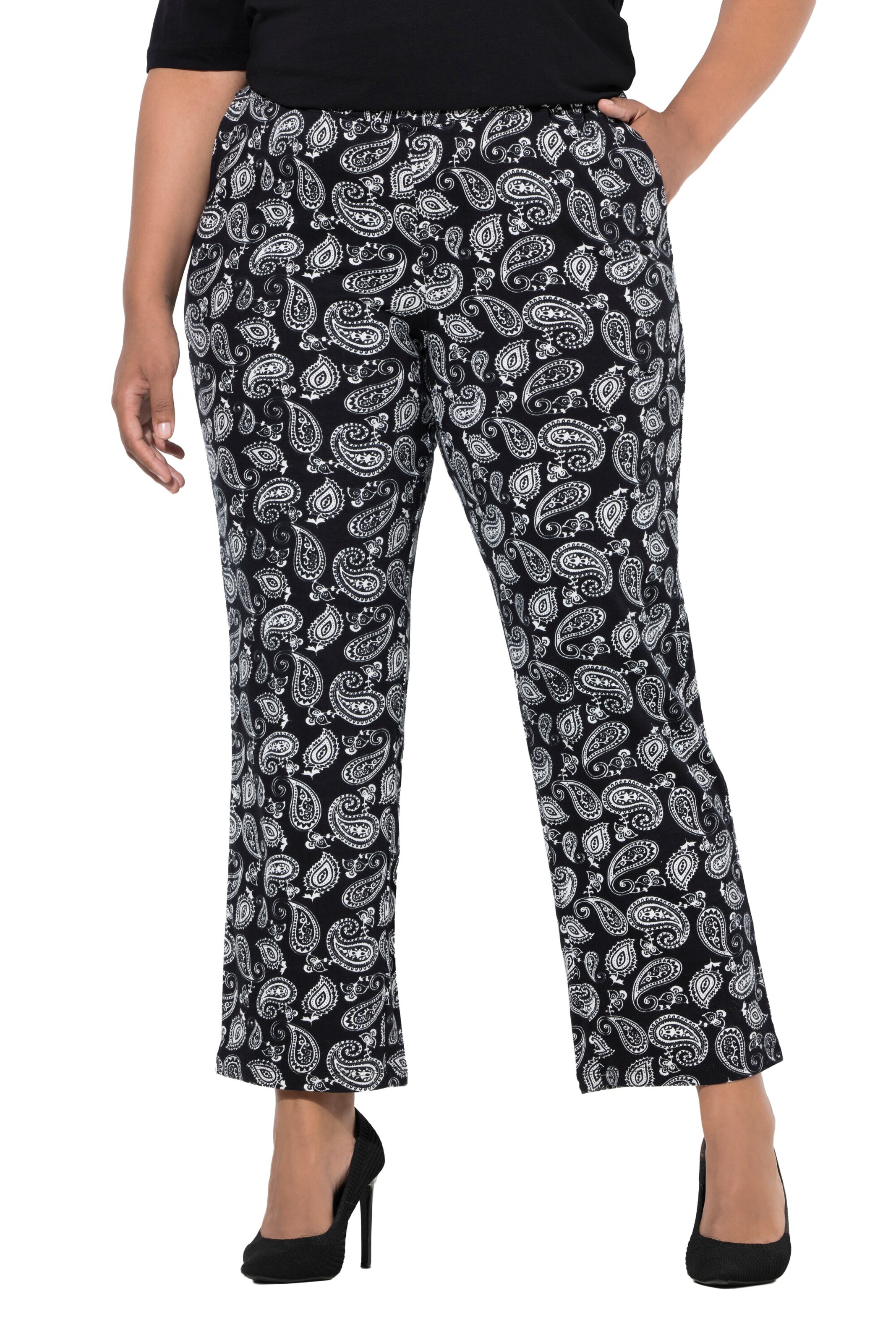 Ulla Popken Regular Trousers in Black: front