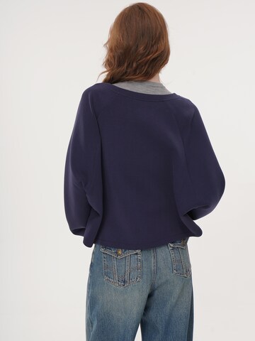 yoligex Between-season jacket 'YOLIGEX Kurze Jacke Marineblau Stehkragen Reißverschluss Cape-Design' in Blue