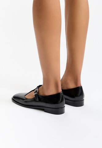 CESARE GASPARI Strap ballerina in Black