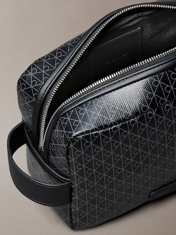 Trousses de toilette Calvin Klein en noir