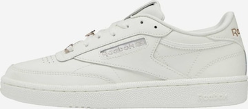 Reebok Sneakers low ' Club C 85  ' i hvit: forside