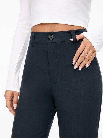 Pull&Bear Szabványos Ráncos nadrág - kék
