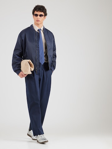 Loosefit Pantalon à pince Calvin Klein Jeans en bleu