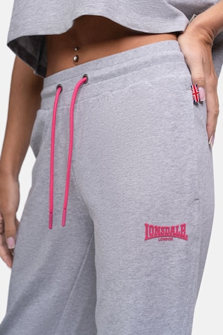 LONSDALE Regular Sportbroek in Grijs