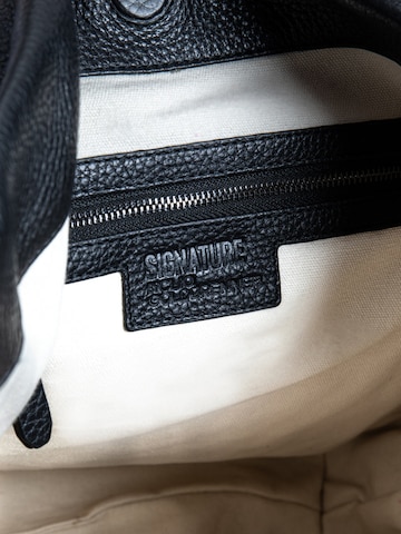 Clio Crossbody Bag 'PANDION GRAINED' in Black