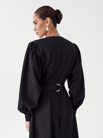 Willa - Vestido 'CIRCIE' en negro