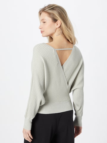 ABOUT YOU Sweater 'Marit' in Green
